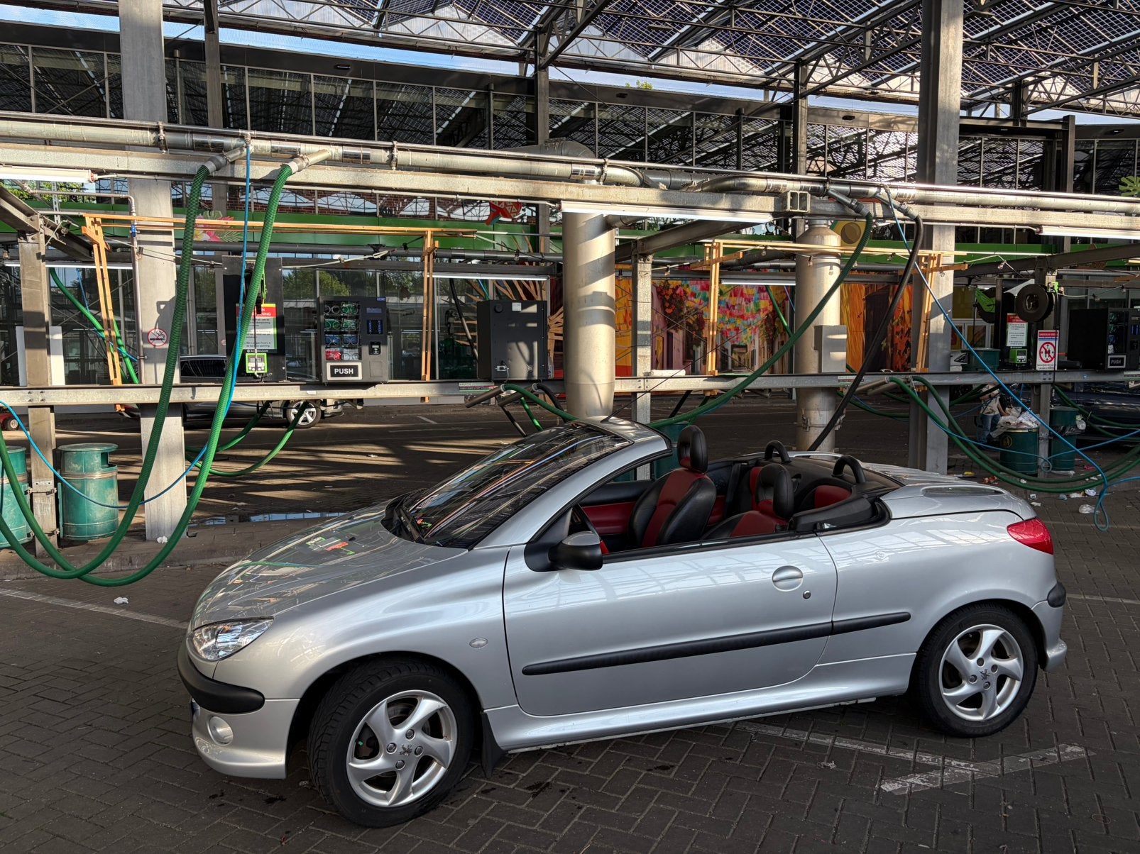 Peugeot 206 1.6 16V CC 2003 Grijs |122.00 km|, Auto's, Peugeot, Voorwielaandrijving, 4 cilinders, Cabriolet, 4 stoelen