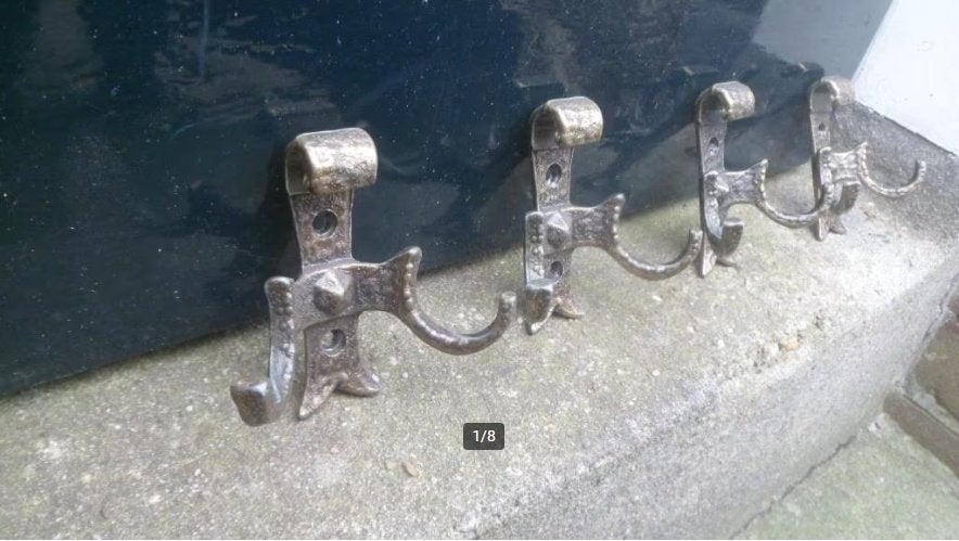 4 vintage kapstokhaken metalen wandhaken metaal, brons, Gebruikt, Wandhaken, Ophalen of Verzenden, Minder dan 100 cm