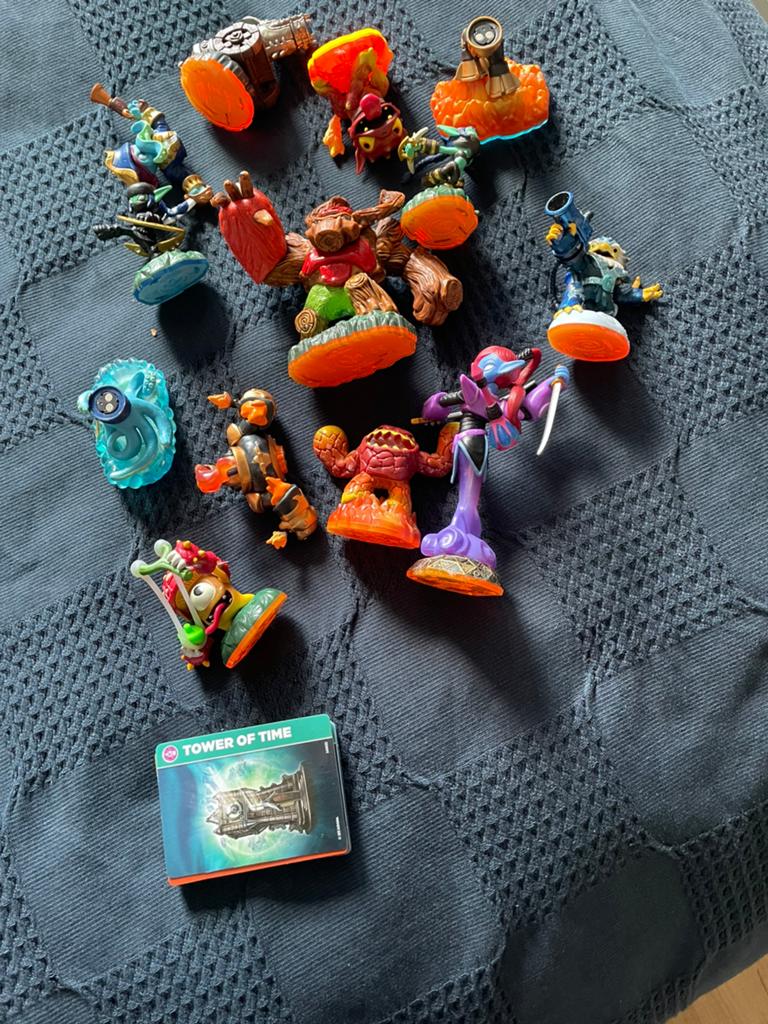 Skylanders 11 stuks voor € 11,00, Ophalen of Verzenden, Zo goed als nieuw
