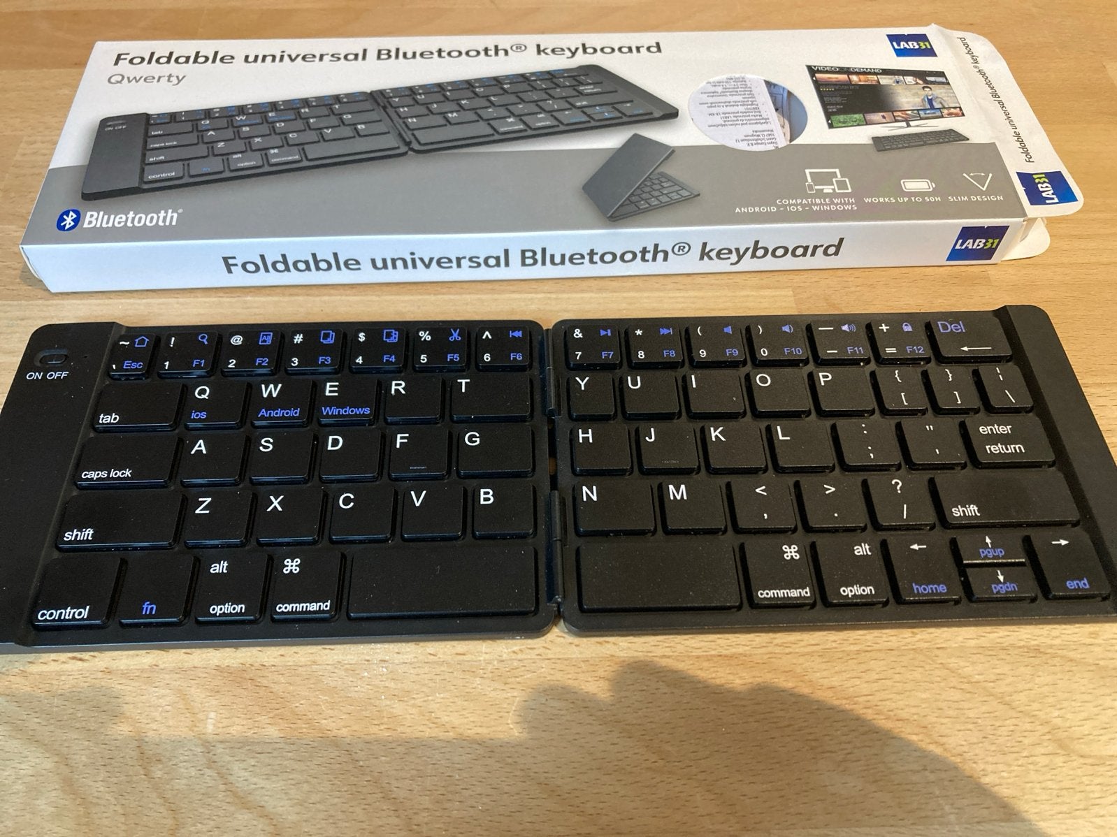 Opvouwbaar universeel Bluetooth Qwerty toetsenbord, Opvouwbaar, Nieuw, Ophalen of Verzenden, Draadloos