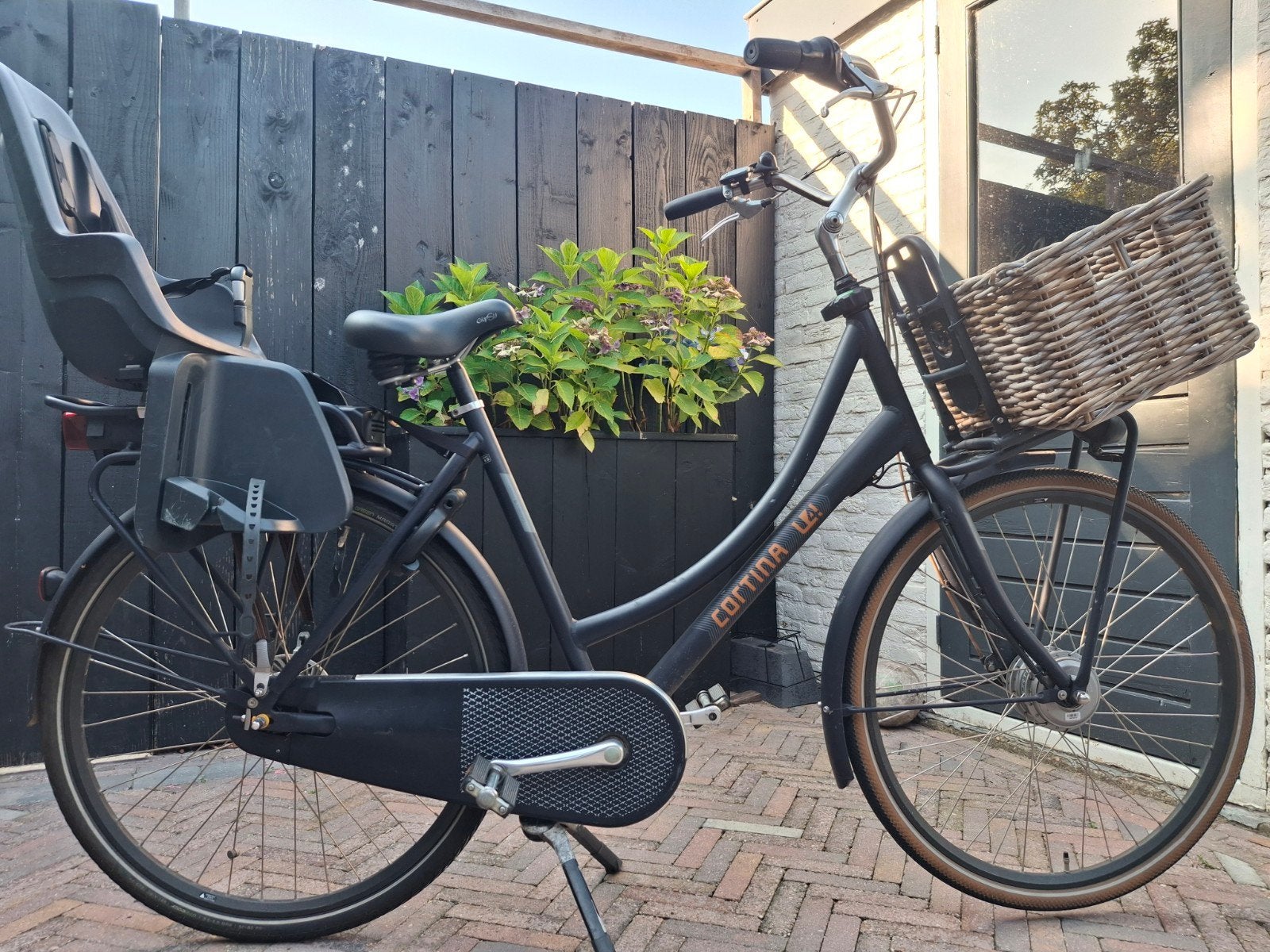 elektrische moederfiets cortina u4 family, Ophalen