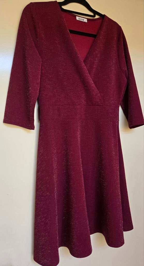 Elegante bordeauxrode glitter jurk - Colloseum (M/L), Maat 38/40 (M), Ophalen of Verzenden, Colloseum, Gedragen