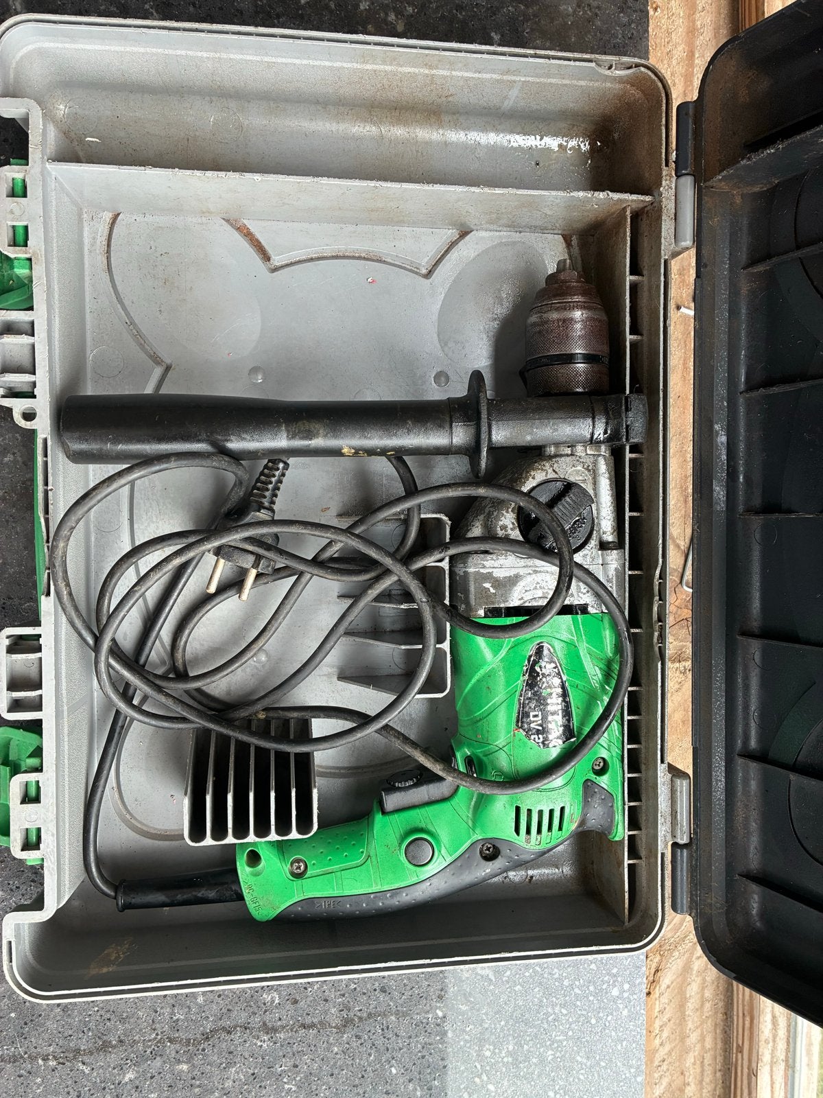 Hitachi Koki DV 20VB2 Klopboormachine in Koffer, Boor- en/of Breekhamer, Ophalen of Verzenden, Klopboormechanisme, Gebruikt