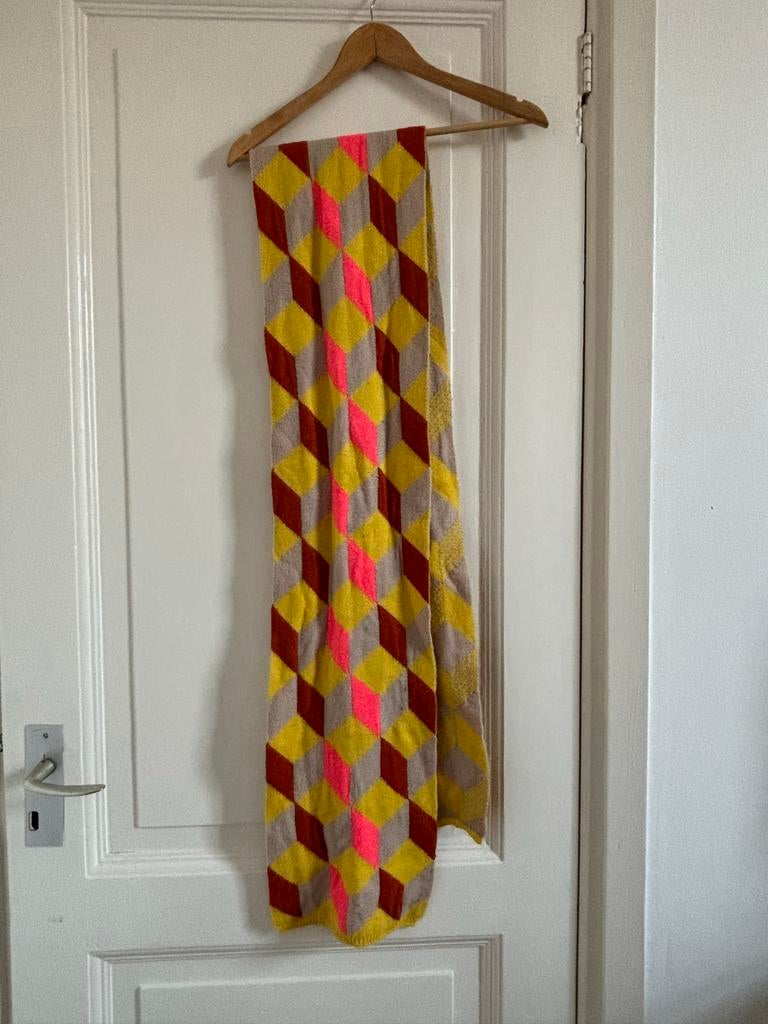Roos Vanderkerckhove Designer Sjaal - Meerkleurig, Kleding | Dames, Mutsen, Sjaals en Handschoenen, Ophalen of Verzenden, Zo goed als nieuw