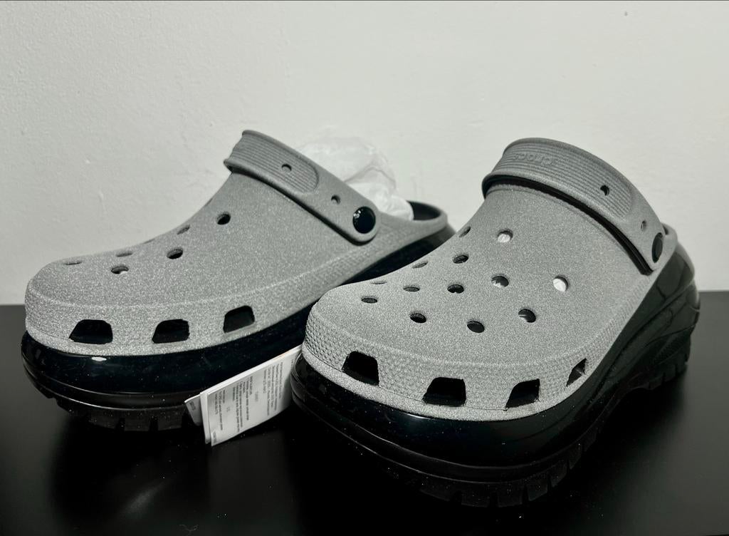 Crocs Echo Clogs Grijs Zwart - Nieuw, Ophalen of Verzenden, Nieuw, Grijs, Instappers