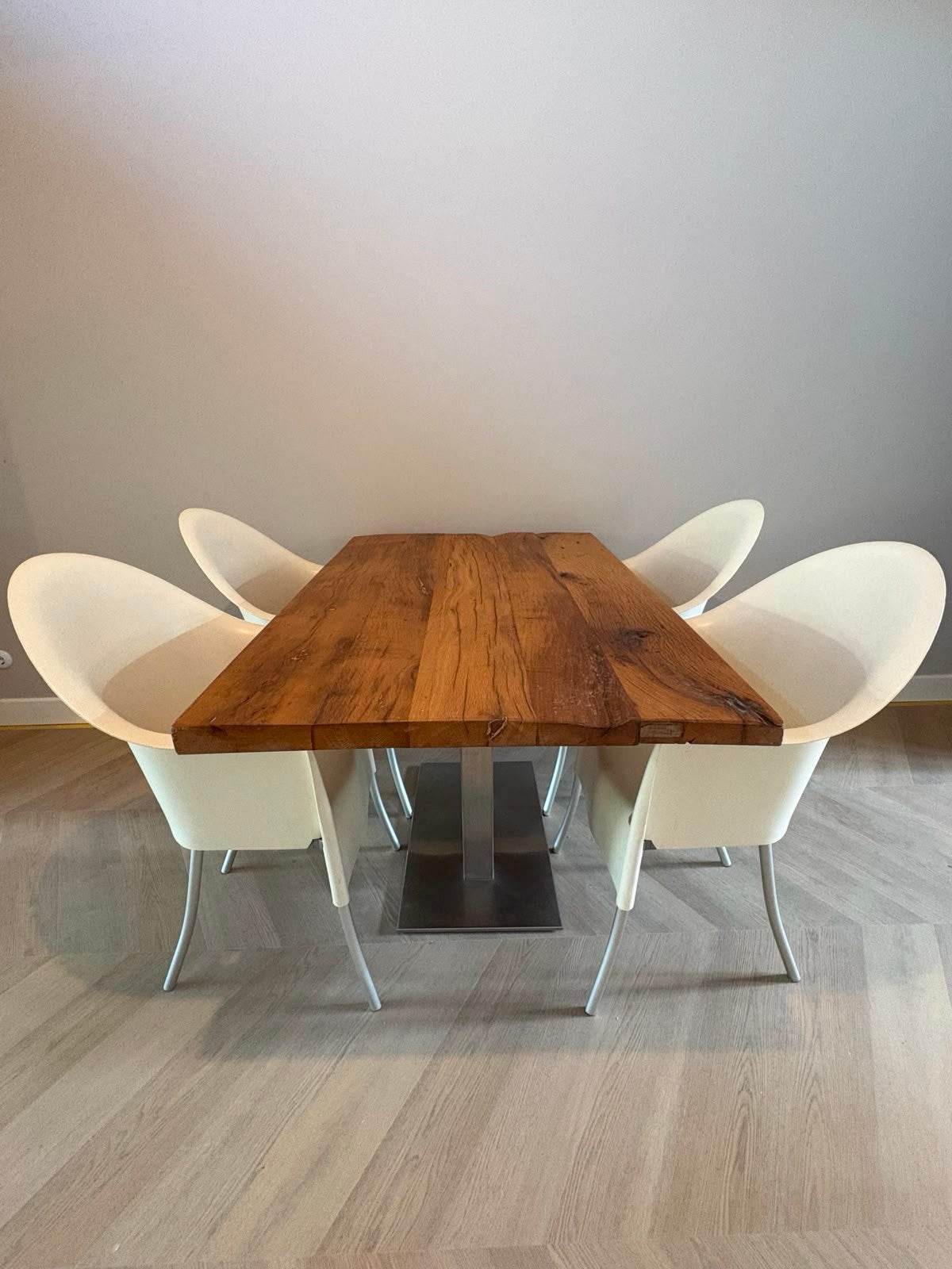 Robuuste eiken tafel, Ophalen of Verzenden, Gebruikt, Rechthoekig, 50 tot 100 cm