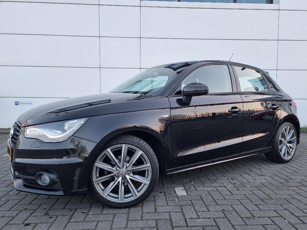 Audi A1 Sportback 1.2 TFSI S-line | Navi | Stoelverw. | PDC, Auto's, Audi, Voorwielaandrijving, Euro 5, Stof, 4 stoelen