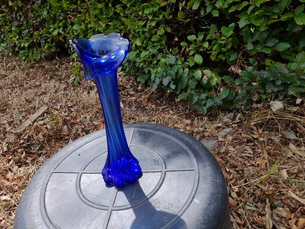 zeer oude vintage donker blauwe glazen vaas, Antiek en Kunst, Antiek | Vazen, Ophalen of Verzenden