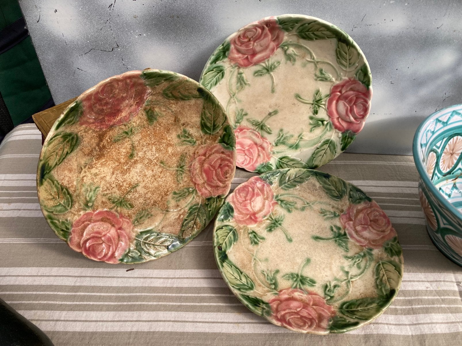Brocante antieke barbotine borden, Antiek en Kunst, Ophalen of Verzenden
