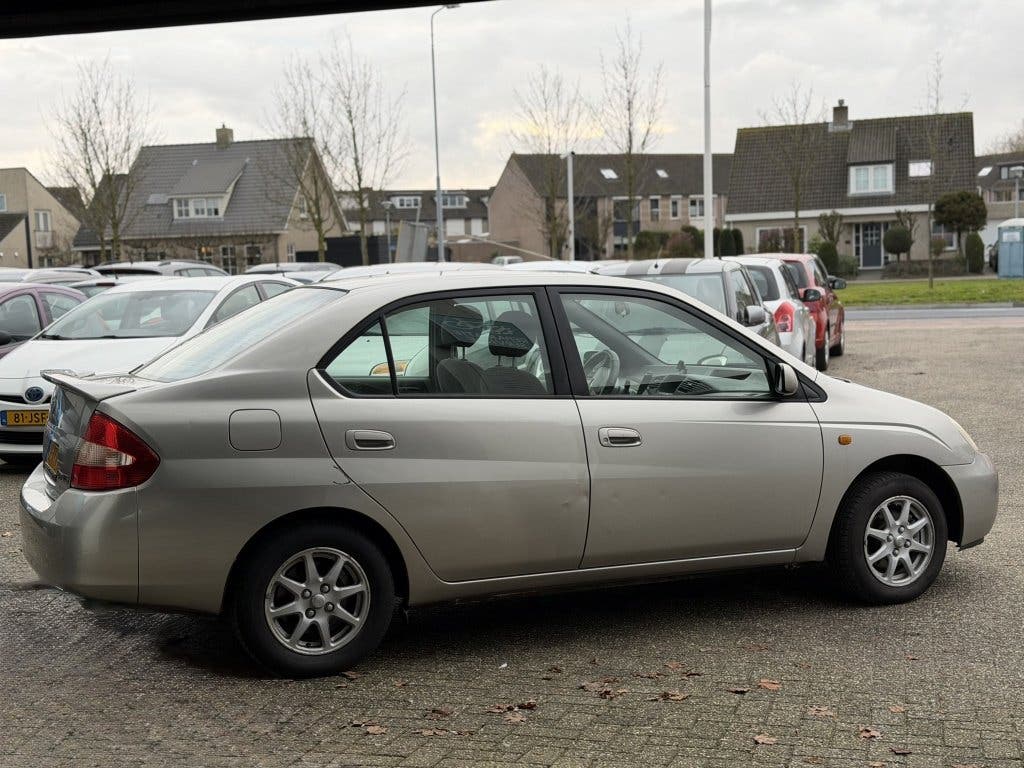 Toyota Prius 1.5 VVT-i (bj 2001, automaat), foto 5