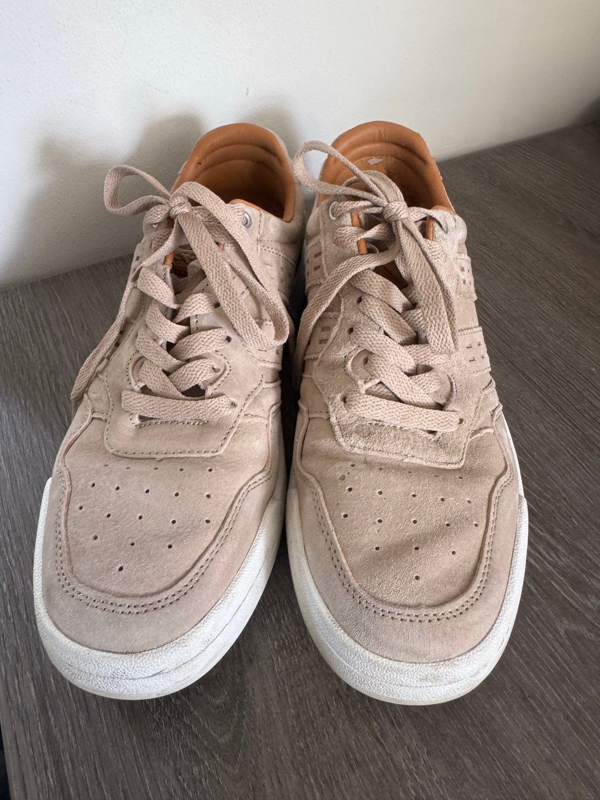 Q1905 suède sneakers - maat 42, Ophalen of Verzenden, Gedragen, Overige kleuren, Sneakers of Gympen