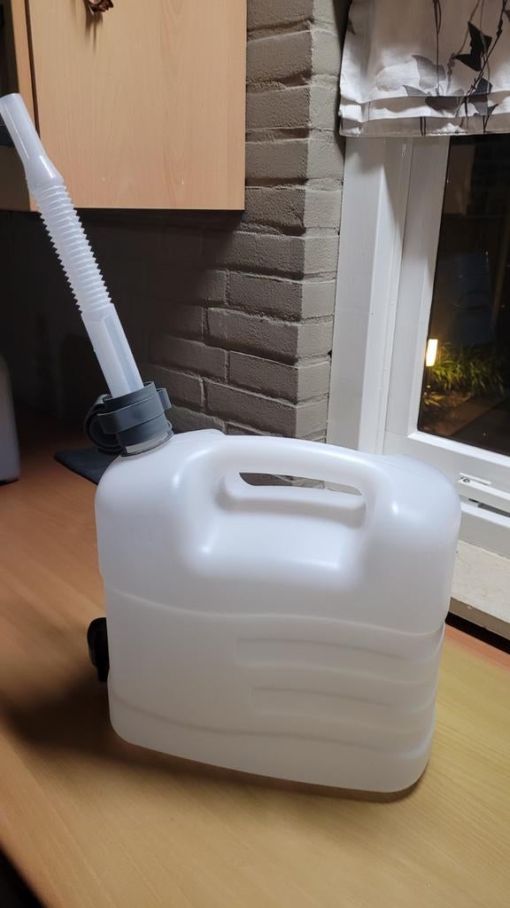 Waterkan, Minder dan 75 liter, Ophalen of Verzenden, Zo goed als nieuw