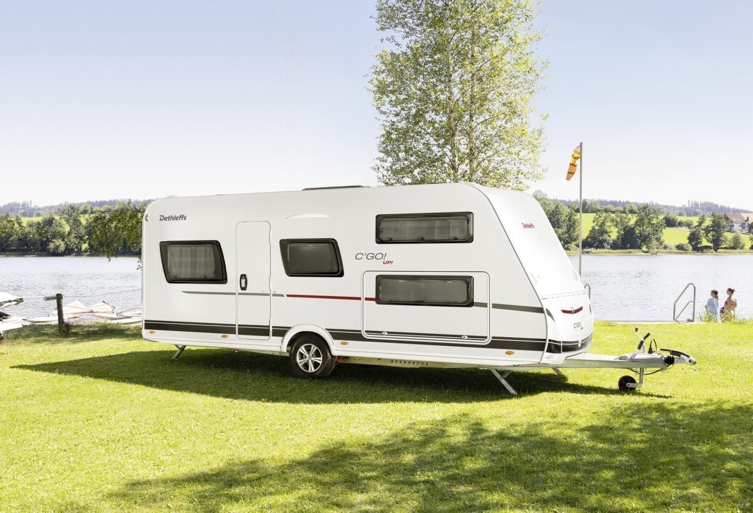 Aankoop bemiddeling caravan stapelbed familie voortent hulp