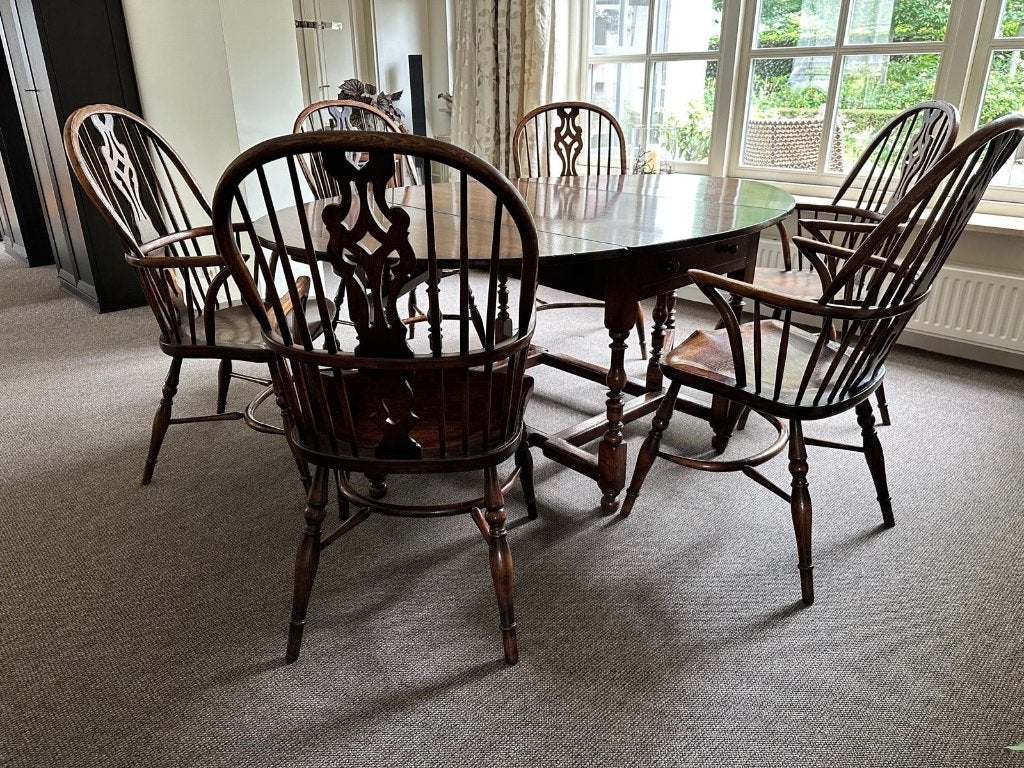 Titchmarsh & Goodwin eettafel + 6 Windsor stoelen, Ophalen, Gebruikt, 50 tot 100 cm, 150 tot 200 cm