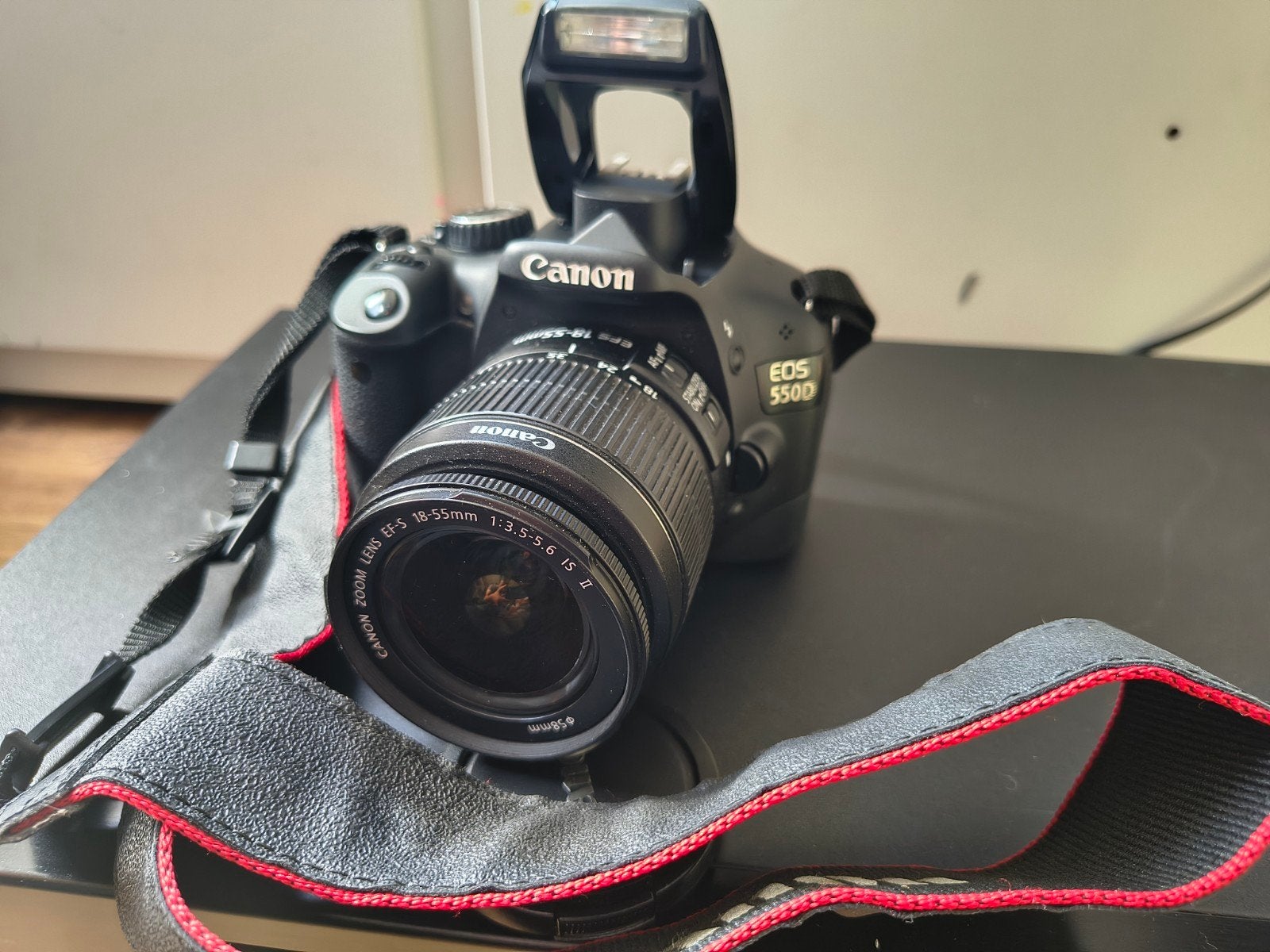 CANON EOS 550D met EFS 18-55mm IS II 7615 Clicks!, Ophalen of Verzenden, Zo goed als nieuw, Canon, Geen optische zoom