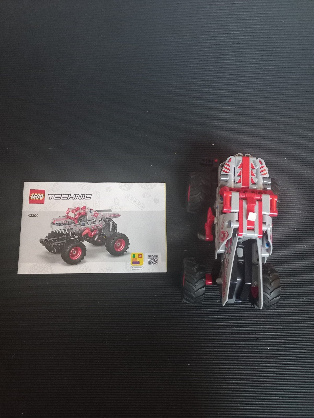 Lego Technic 42200 Monster Jam Grave Digger, Ophalen, Lego, Compleet, Zo goed als nieuw