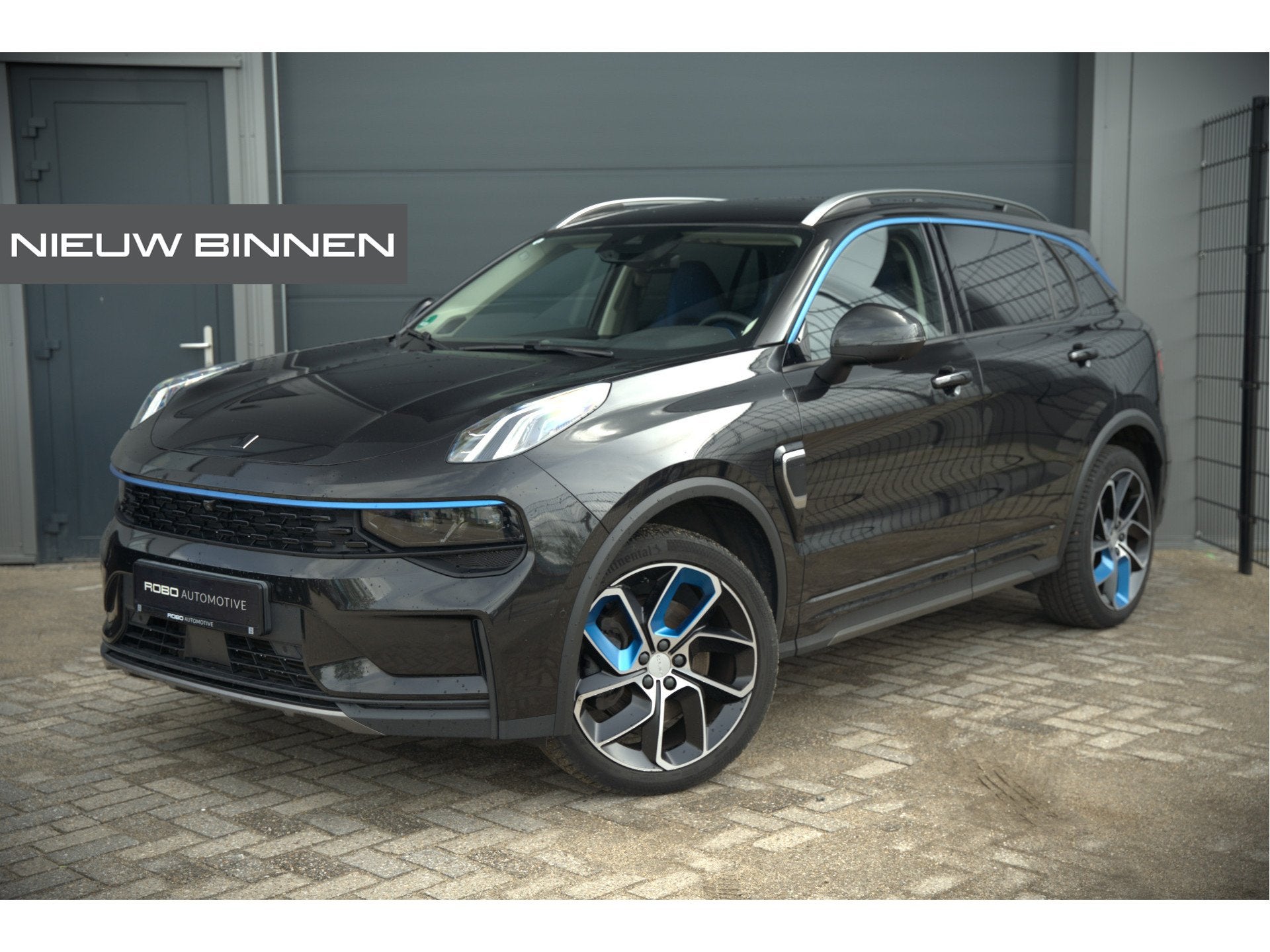 Lynk & Co 01 1.5 | Panoramadak | Stoelverwarming | Keyless |, Auto's, Stof, Origineel Nederlands, Bedrijf, 1854 kg