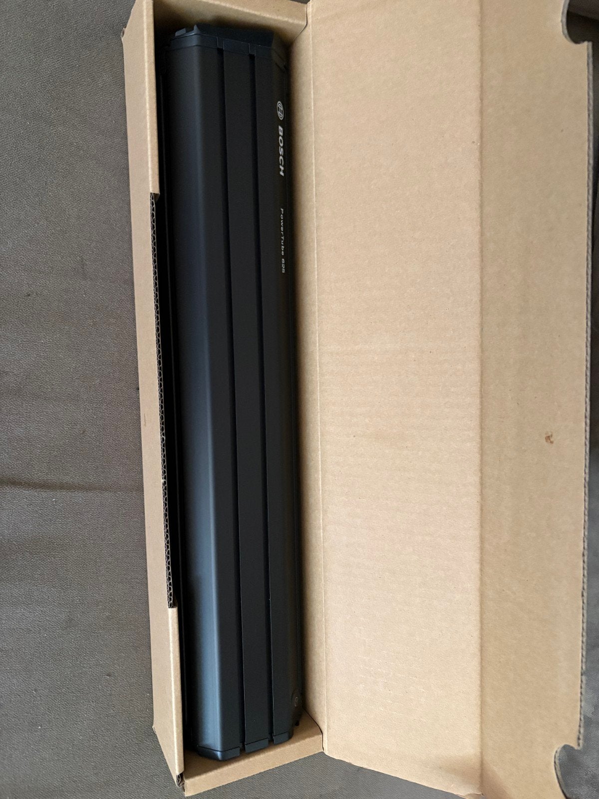 Bosch PowerTube 625 Verticaal - Nieuw met 2 jaar garantie, Ophalen of Verzenden, Nieuw