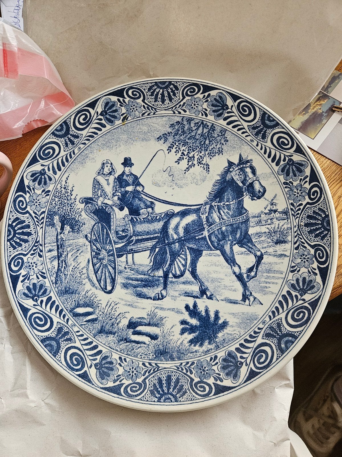 delftsblauw bord, Ophalen