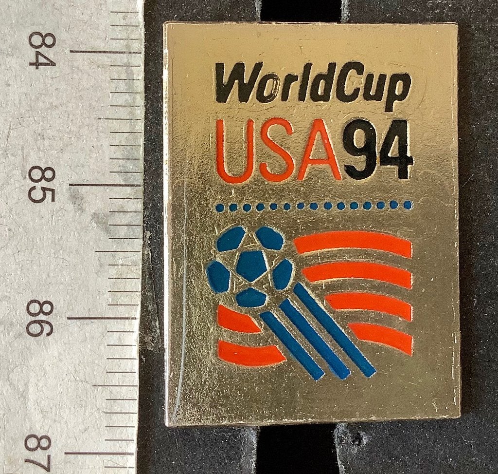 pin, Voetbal, Worldcup USA '94 (G1, Verzamelen, Speldjes, Pins en Buttons, Ophalen of Verzenden, Zo goed als nieuw, Sport, Speldje of Pin