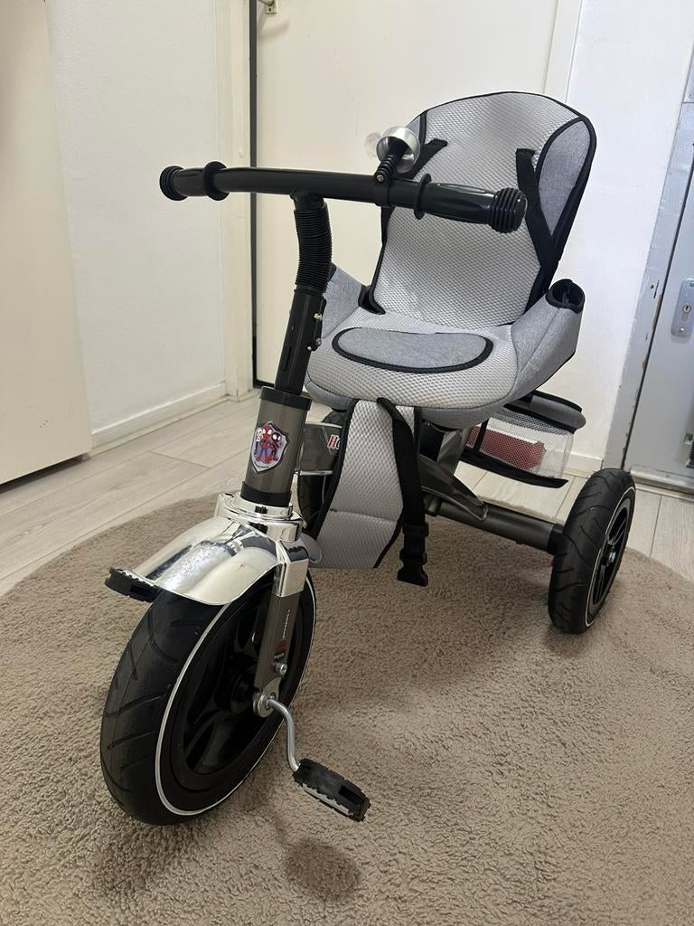Kinderen fiets, Fietsen en Brommers, Elektrische fietsen, Minder dan 47 cm, Ophalen of Verzenden, Zo goed als nieuw