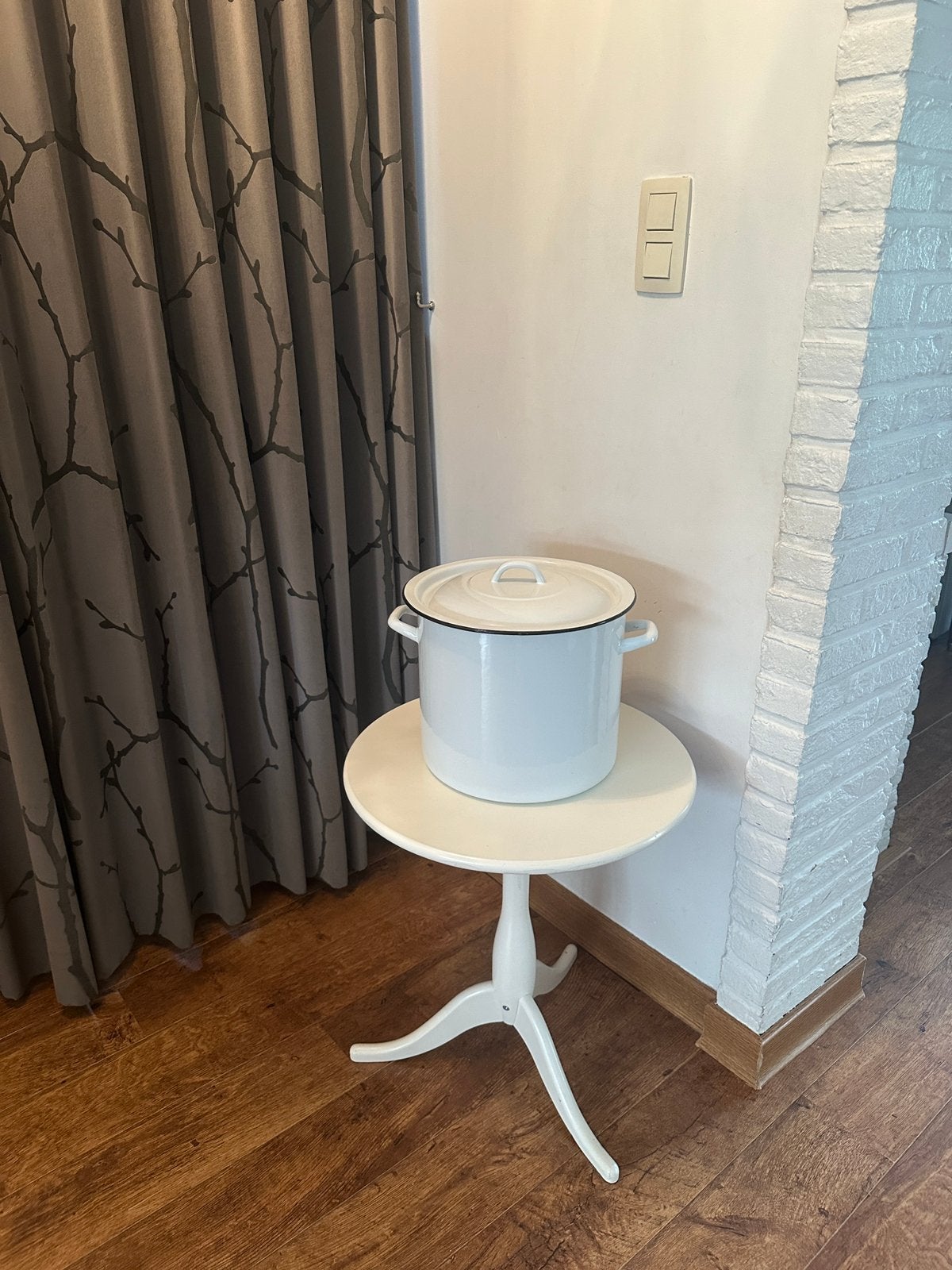 Grote 15L  Emaille pan hoogte rand pan 25cm doorsnede 28cm, Ophalen of Verzenden, Zo goed als nieuw, Overige materialen