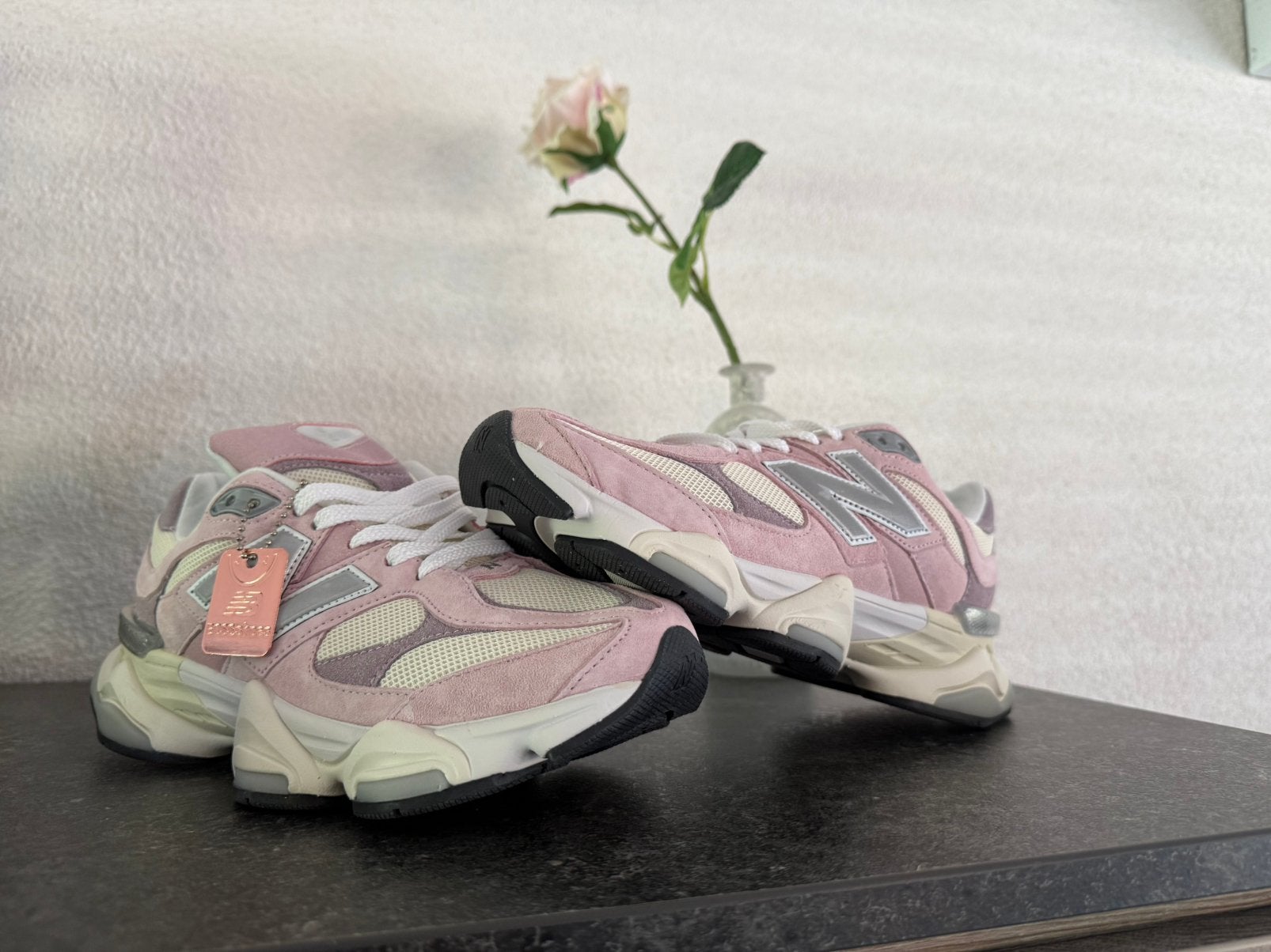 New Balance sneakers - Maat 41 (valt als 40), Kleding | Dames, Ophalen, Nieuw, Roze, Sneakers of Gympen