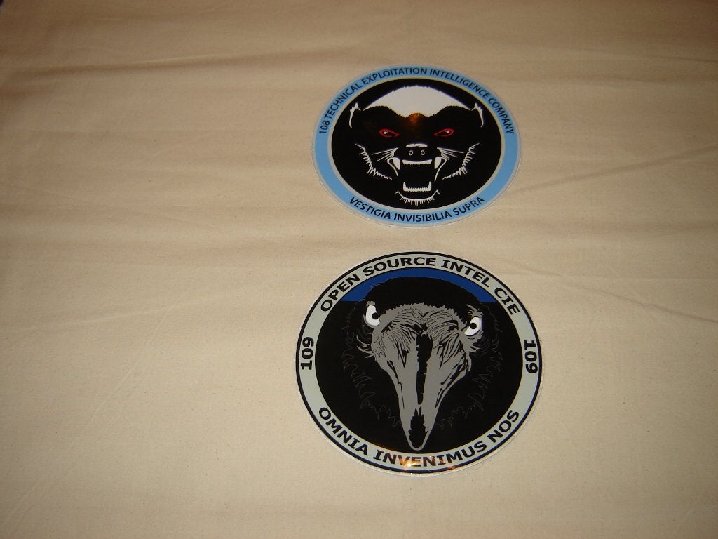 MILITARIA  STICKERS, Verzamelen, Militaria | Algemeen, Ophalen of Verzenden, Landmacht, Nederland, Overige typen