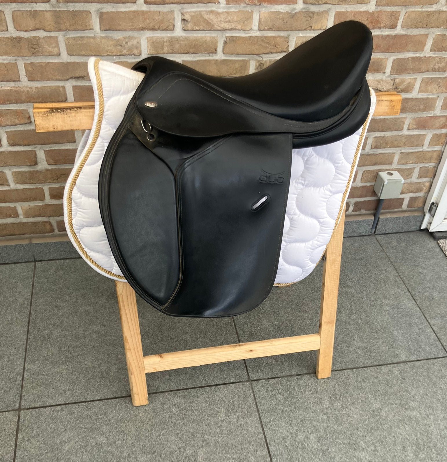 Springzadel Tekna 17,5 inch met toebehoren, Ophalen of Verzenden, Zo goed als nieuw, Springen