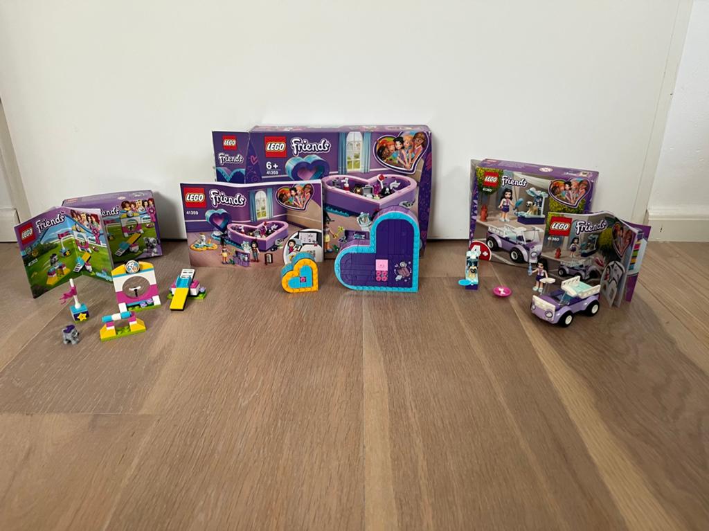 Diverse LEGO Friends sets: Dierenkliniek, Puppy, Hartdozen, Kinderen en Baby's, Speelgoed | Duplo en Lego, Ophalen, Zo goed als nieuw
