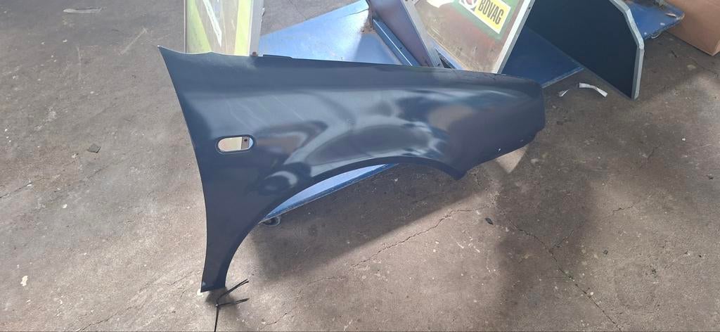 Spatbord vw polo 6n, Auto-onderdelen, Ophalen of Verzenden, Nieuw, Voor, Spatbord