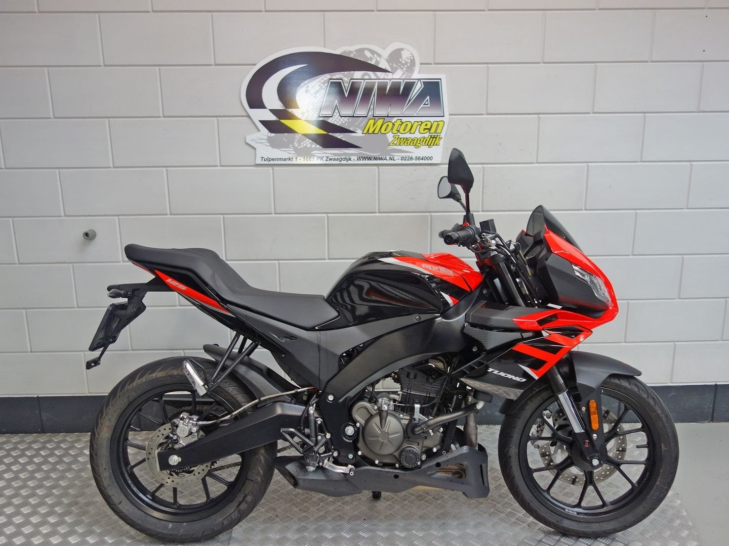 APRILIA TUONO 125, Motoren, Motoren | Aprilia, Bedrijf, Sport, 11 kW of minder, Minimaal motorrijbewijs A1