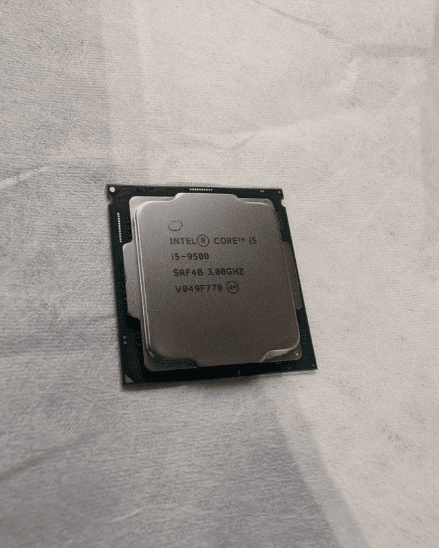 i5-9500 CPU  (2 stuks beschikbaar), Computers en Software, 6-core, LGA 1151, Ophalen of Verzenden, Zo goed als nieuw