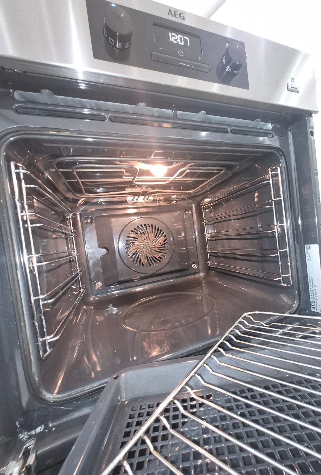 AEG Heteluchtoven - Zo goed als nieuw, 2022 model, Witgoed en Apparatuur, Ovens, Ophalen of Verzenden, Inbouw, 55 tot 60 cm, 45 tot 60 cm