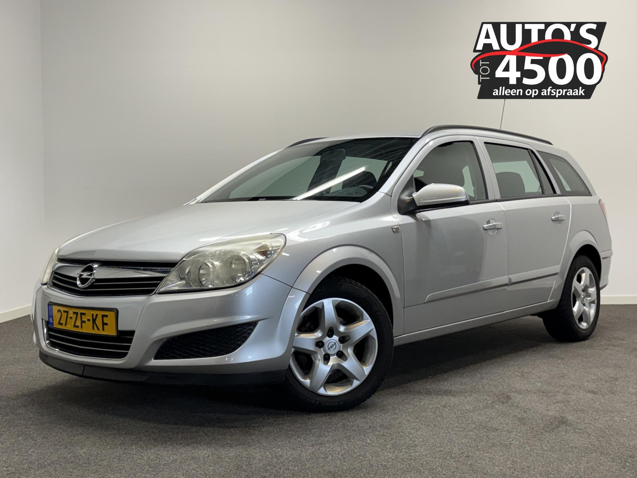Opel Astra Wagon 1.6 Business Automaat!, Auto's, 657 kg, Stof, Gebruikt, Zwart