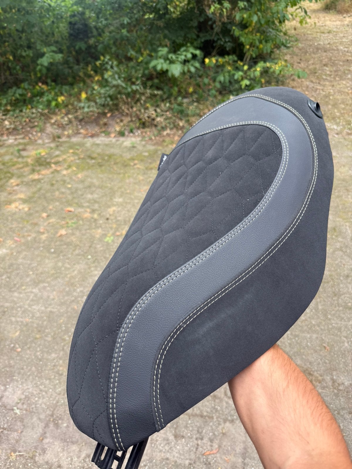 Zip custom zadel ( zino customs ), Ophalen, Nieuw, Zadel