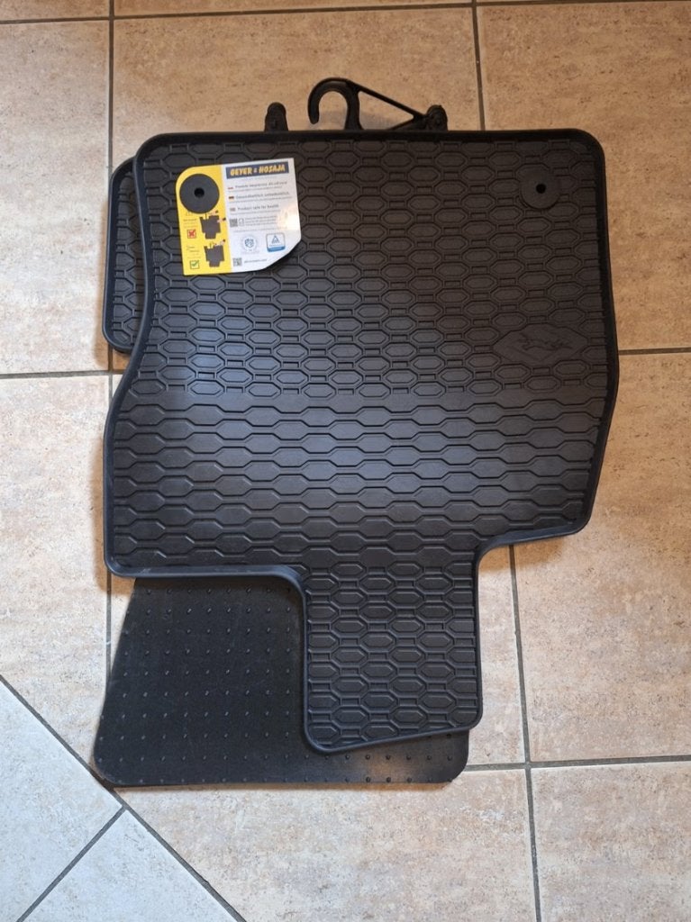 Te koop: nieuwe automatten Seat Leon / VW Golf 7 / Audi A3, Ophalen of Verzenden, Nieuw