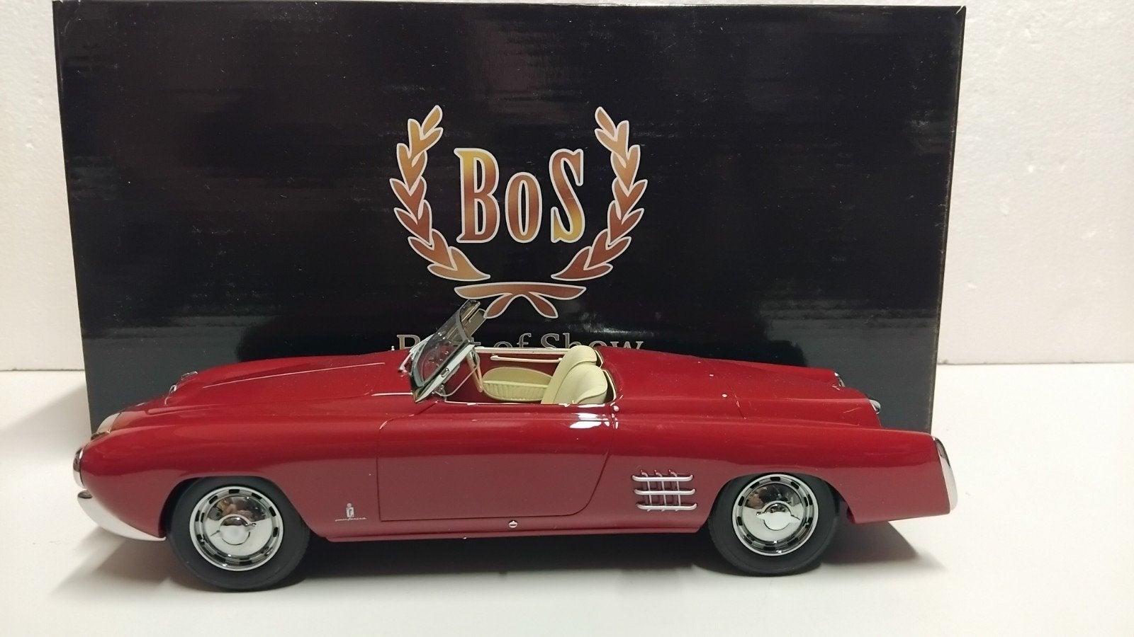 Lancia Aurelia Spyder Convertible wijnrood 1953 BOS 1:18 KRD, Ophalen of Verzenden, Zo goed als nieuw, Auto, Overige merken