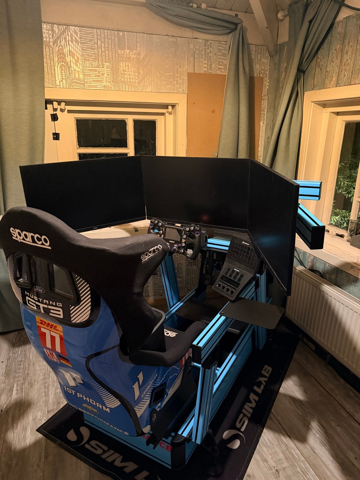 3 monitors, AOC Q27G2S - 27 InchQHD IPS 165Hz Gaming Monitor, Computers en Software, Gaming, IPS, Ophalen of Verzenden, Zo goed als nieuw