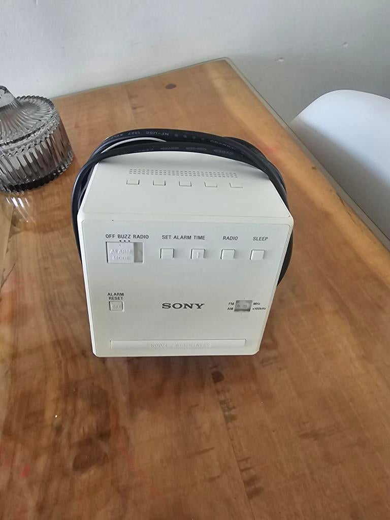 Sony wekkerradio, Ophalen of Verzenden