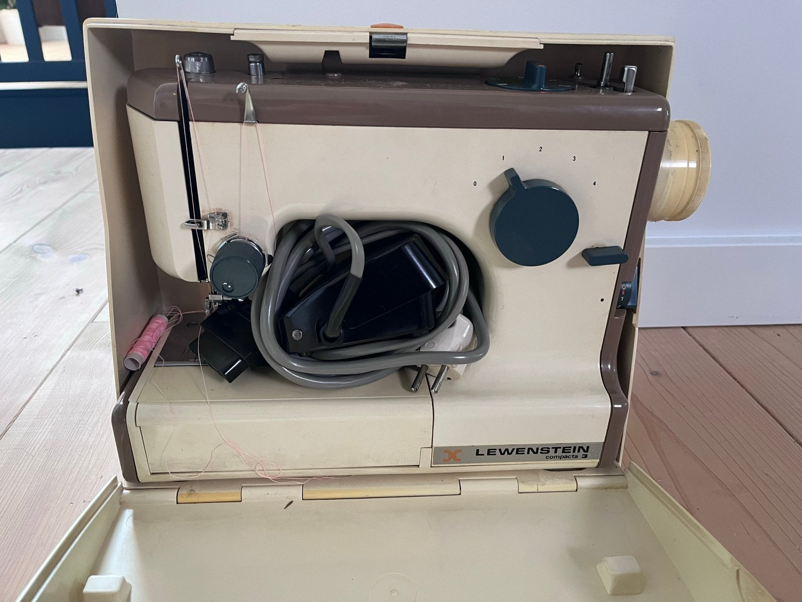Lewenstein Compacta 3 Naaimachine - Vintage, Ophalen, Gebruikt, Naaimachine, Lewenstein