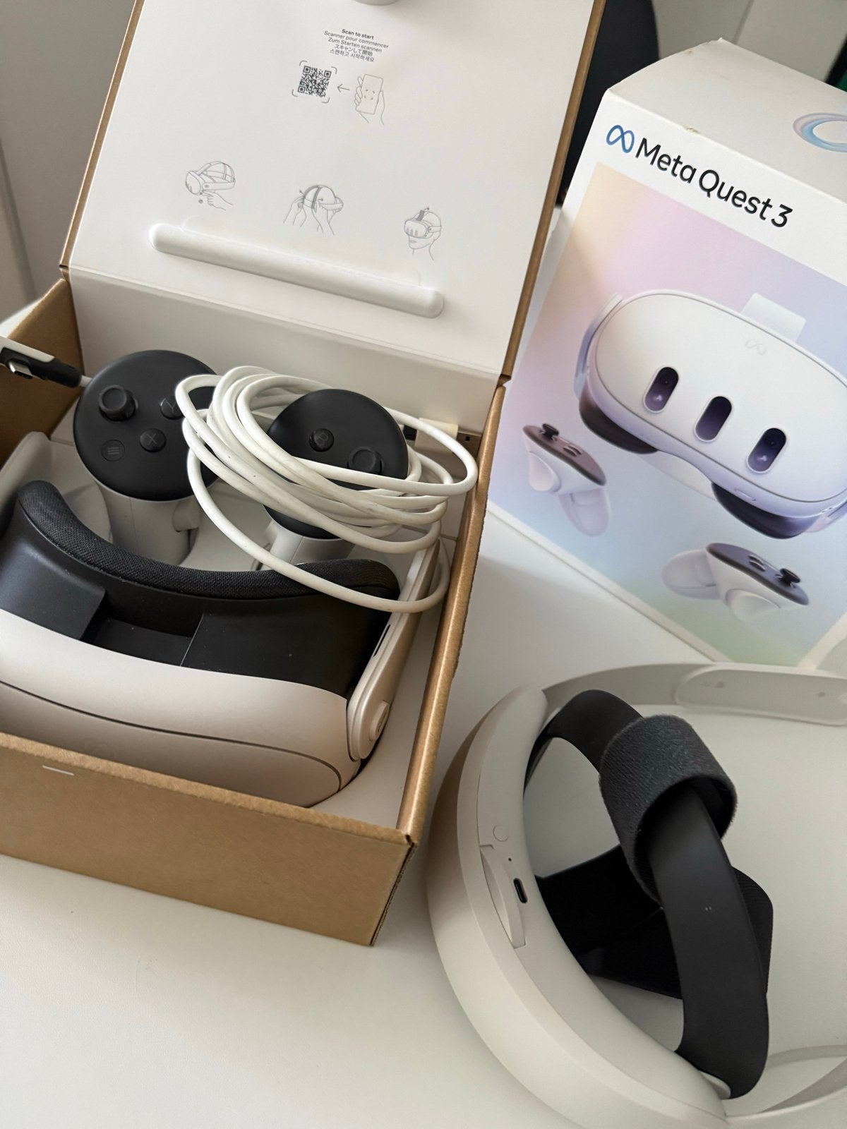 Meta Quest 3 512GB met Elite Strap en lange USB-C kabel, Ophalen, Zo goed als nieuw, VR-bril, Overige platformen
