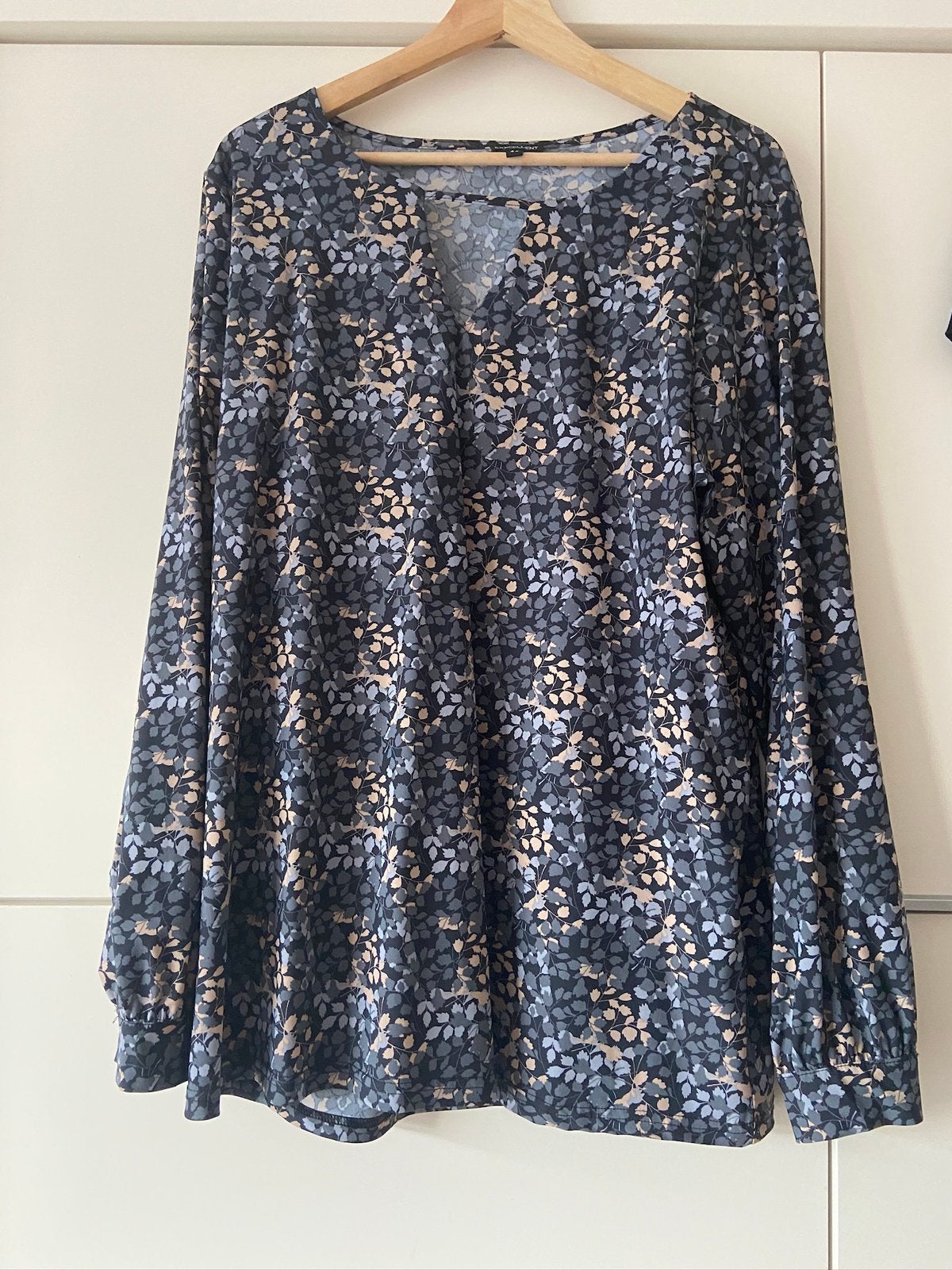 Top travelstof Excellent 44 46 zgan, Verzenden, Zo goed als nieuw, Maat 46/48 (XL) of groter, Grijs