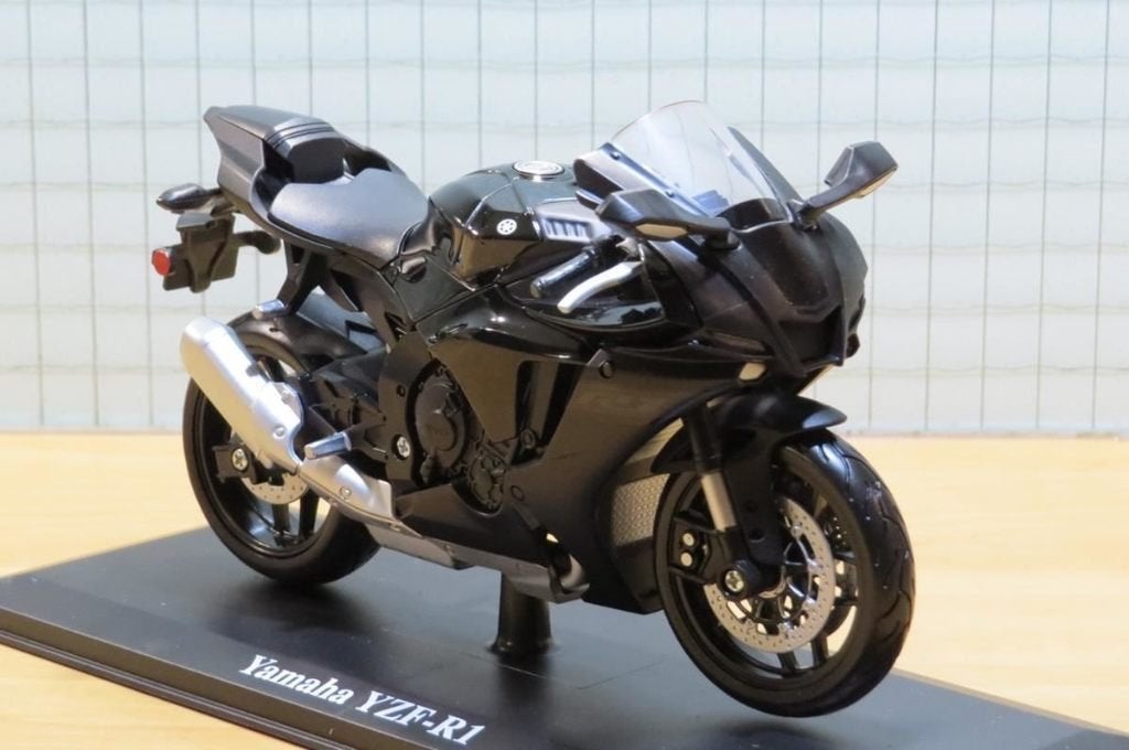 Yamaha YZF-R1 1:12 blk 32723, Nieuw, Ophalen of Verzenden, 1:9 t/m 1:12, Motor