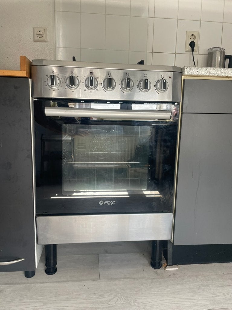 Wiggo gasfornuis WO-E605R, Ophalen, Gebruikt, 4 kookzones, Gas