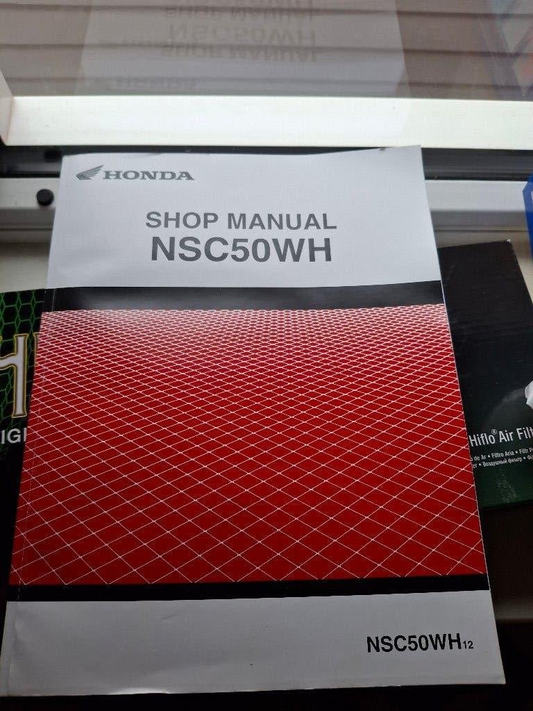 werkplaatshandboek Honda Vision/ NSC50R, Ophalen of Verzenden, Zo goed als nieuw