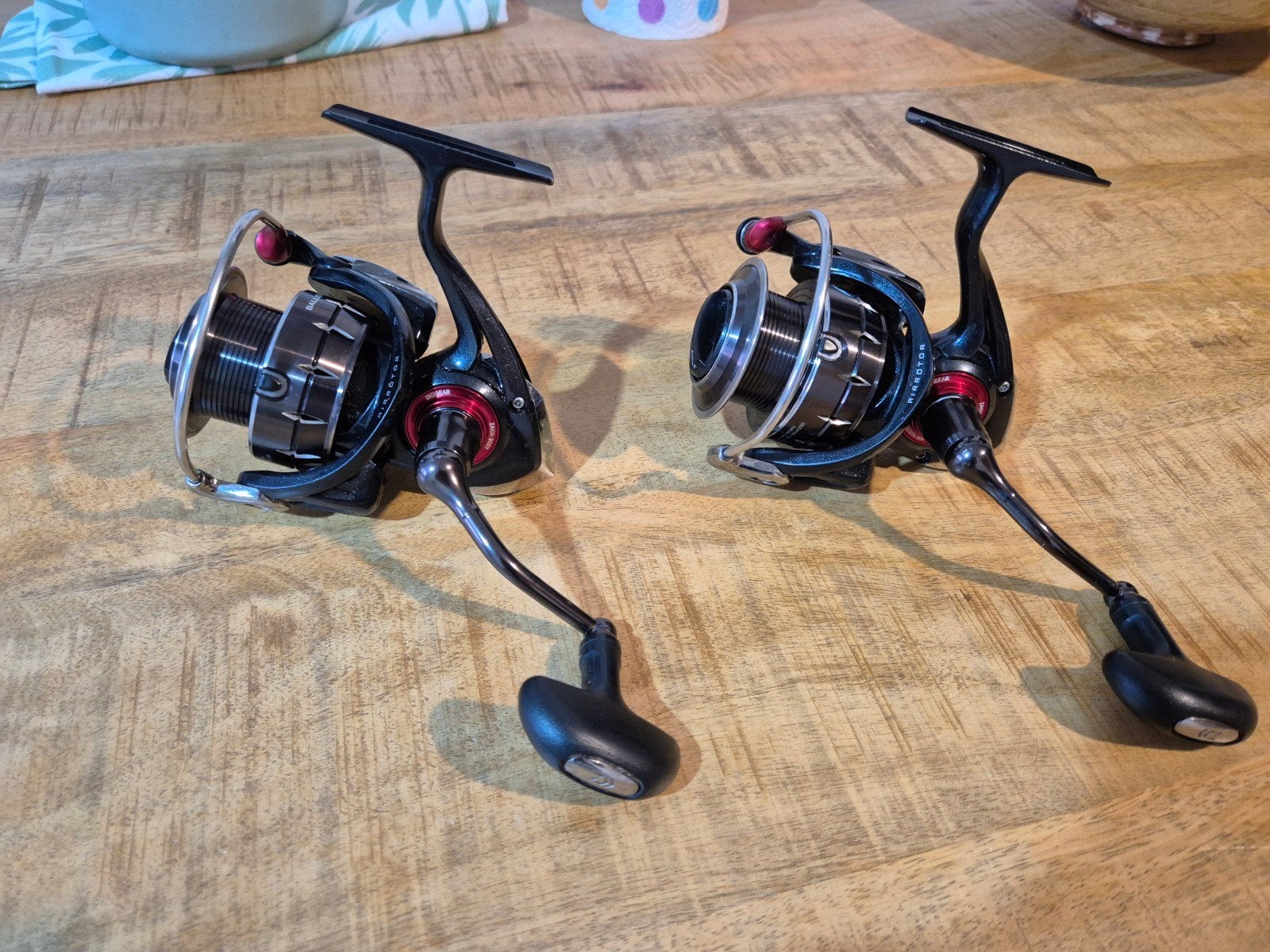 2x Daiwa Ballistic EX3000H Molens, Watersport en Boten, Ophalen of Verzenden, Molen