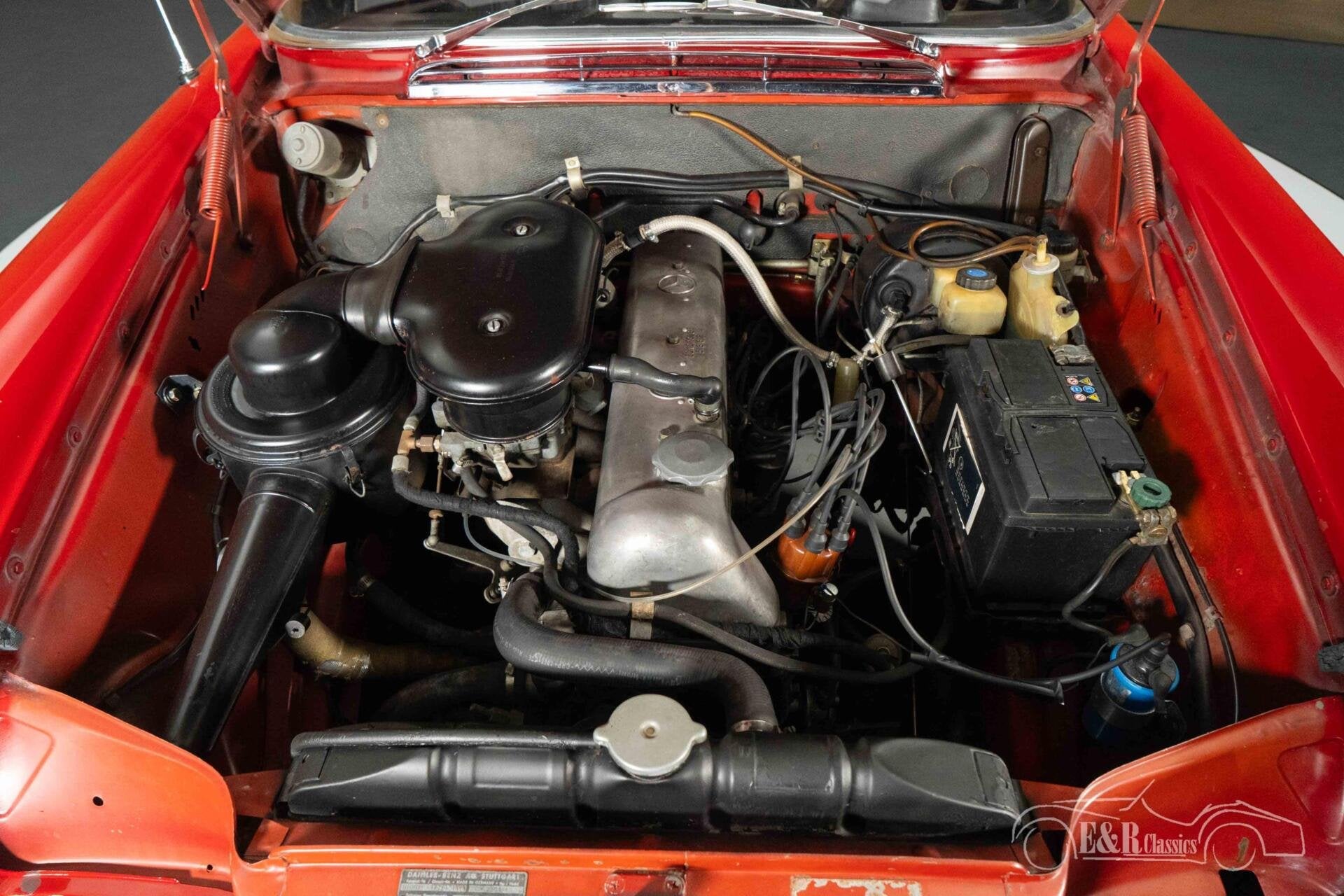 Mercedes 230 S Sedan | 1965, foto 5