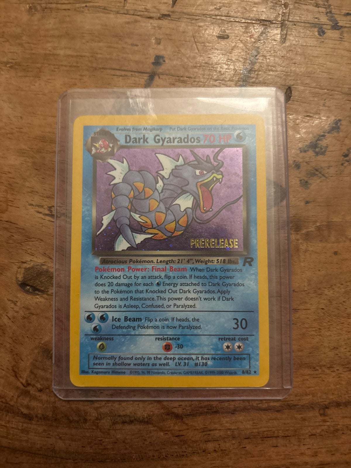 Dark Gyarados Prerelease Pokémon kaart (Foil), Hobby en Vrije tijd, Verzamelkaartspellen | Pokémon, Ophalen of Verzenden, Zo goed als nieuw