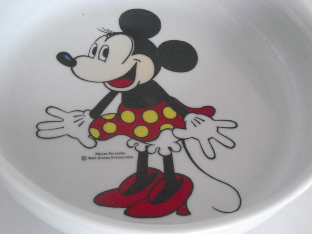 Rösler porzellan Minnie Mouse bordje 18 cm Walt Disney 1970, Ophalen of Verzenden, Zo goed als nieuw, Bord(en), Overige stijlen